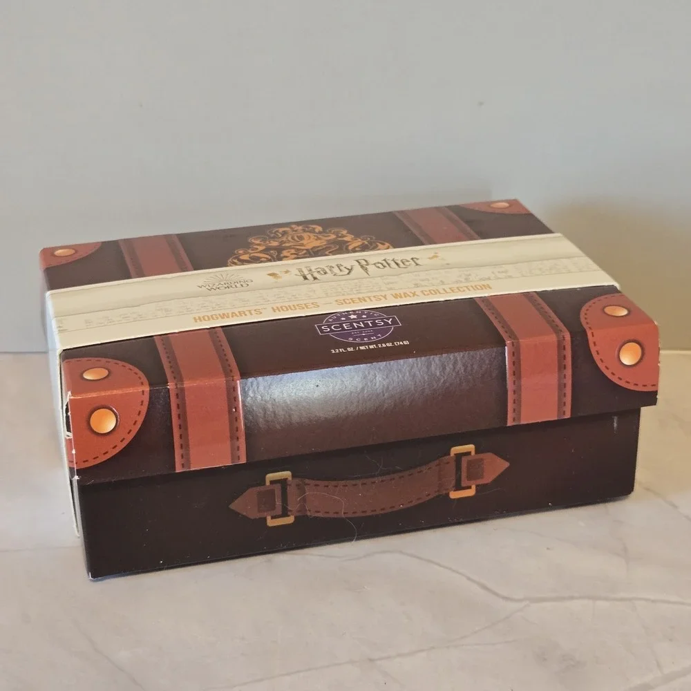 Scentsy HARRY POTTER Hogwarts Houses Wax Bars Collection Box Set w/ 4 Scents NEW